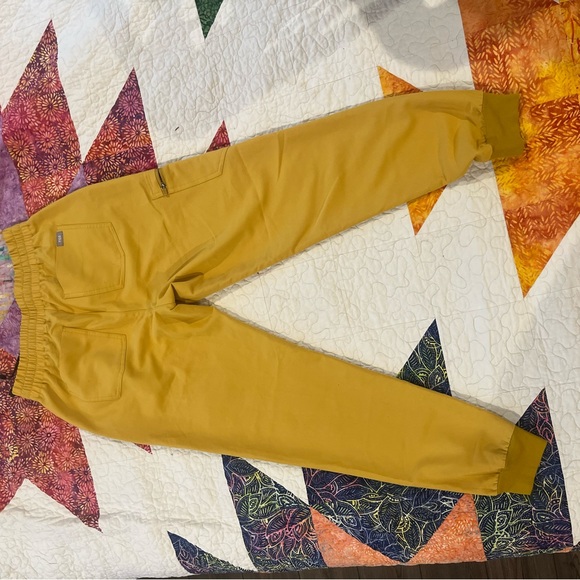 Figs Small Set - Picture 7 of 7